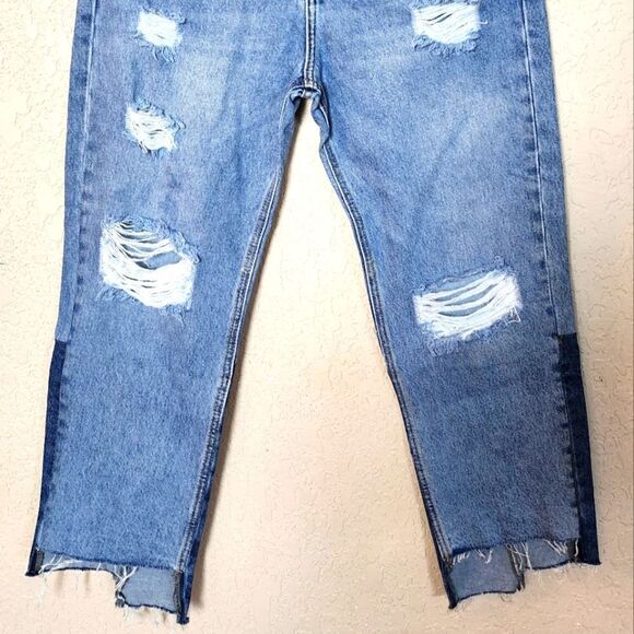 Zara TRF IX'D Maker Destroyed Raw Hem High Rise Jeans Size 6 - Picture 5 of 9
